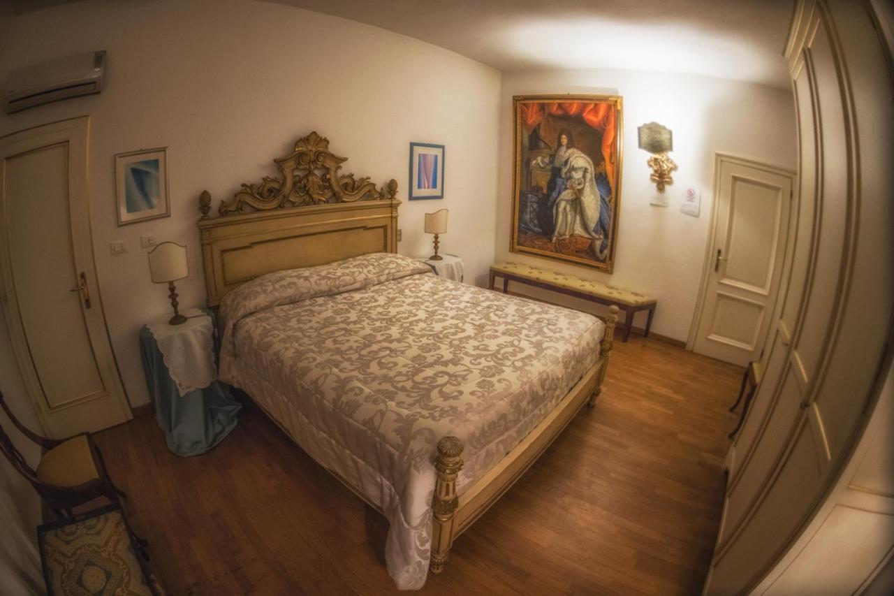 Antica Dimora Conti Custoza Bed & Breakfast Roverbella Dış mekan fotoğraf