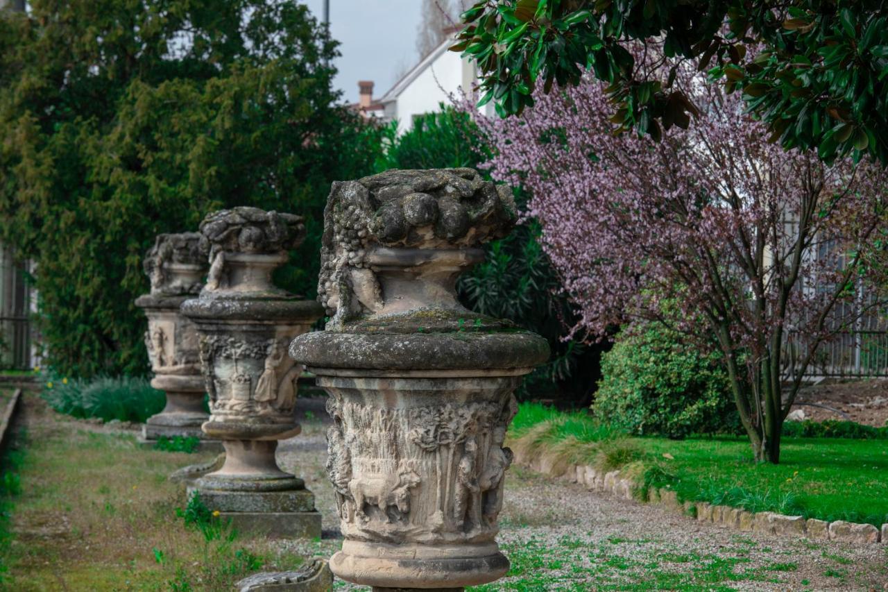 Antica Dimora Conti Custoza Bed & Breakfast Roverbella Dış mekan fotoğraf